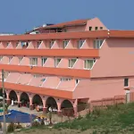 Lozenets Resort Hotel