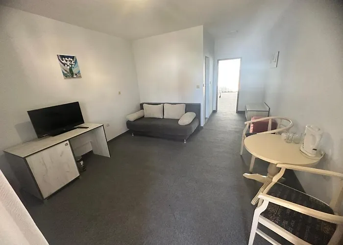 Lozenets Resort Hotel 호텔 3*