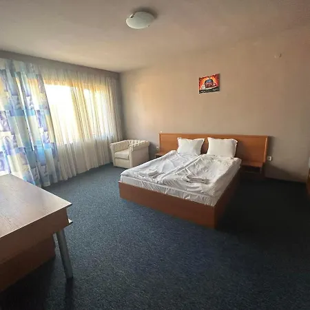 فندق Lozenets Resort Hotel 3*