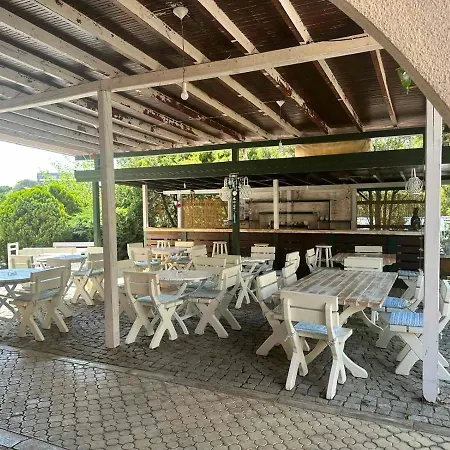 Lozenets Resort Hotel 3* لوزينيتس