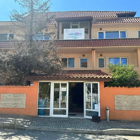 Lozenets Resort Hotel 3*