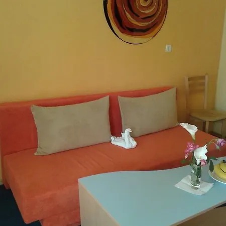 Lozenets Resort Hotel 3*