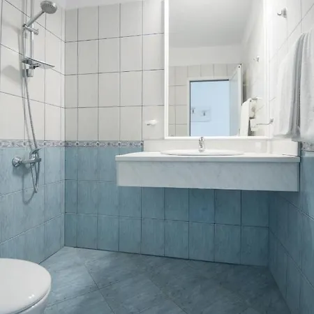 Lozenets Resort Hotel 3*