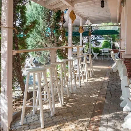 Lozenets Resort Hotel 3*