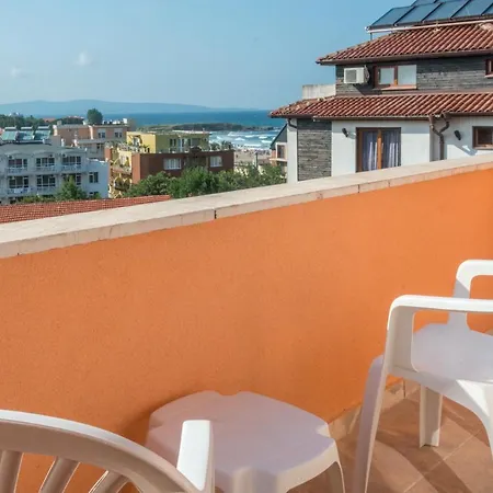 Lozenets Resort Hotel 3*