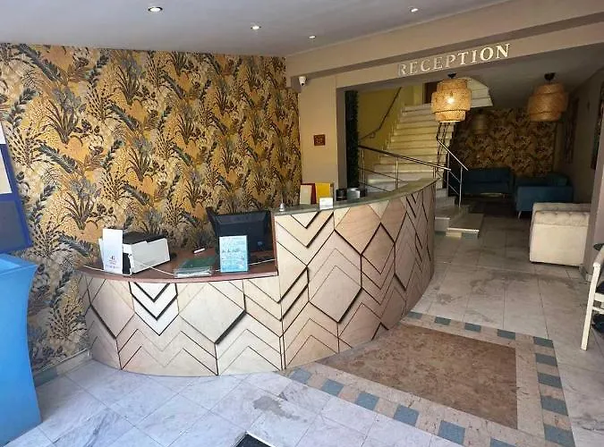 Lozenets Resort Hotel 호텔