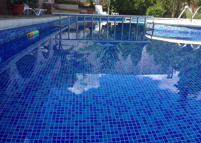 호텔 Lozenets Resort Hotel